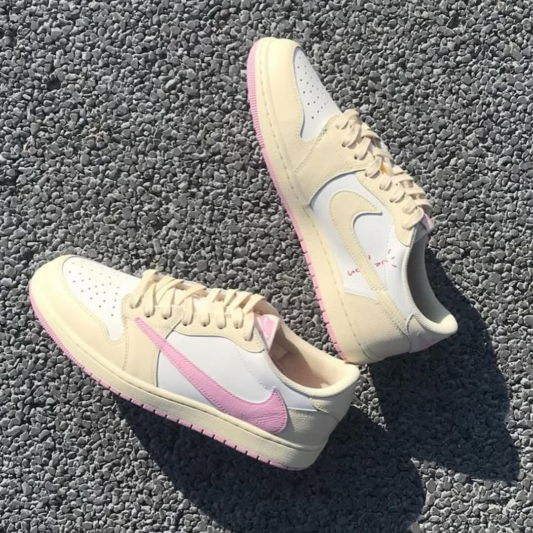 Travis Scott x Jordan 1 Shy Pink